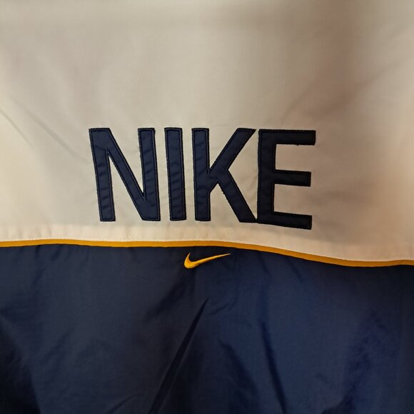 Men's size 2X vintage Nike windbreaker, LIKE NEW CONDITION - Picture 3 of 6